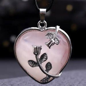Rose Quartz Natural Gemstone Flower Heart Pendant Necklace Healing Gemstone